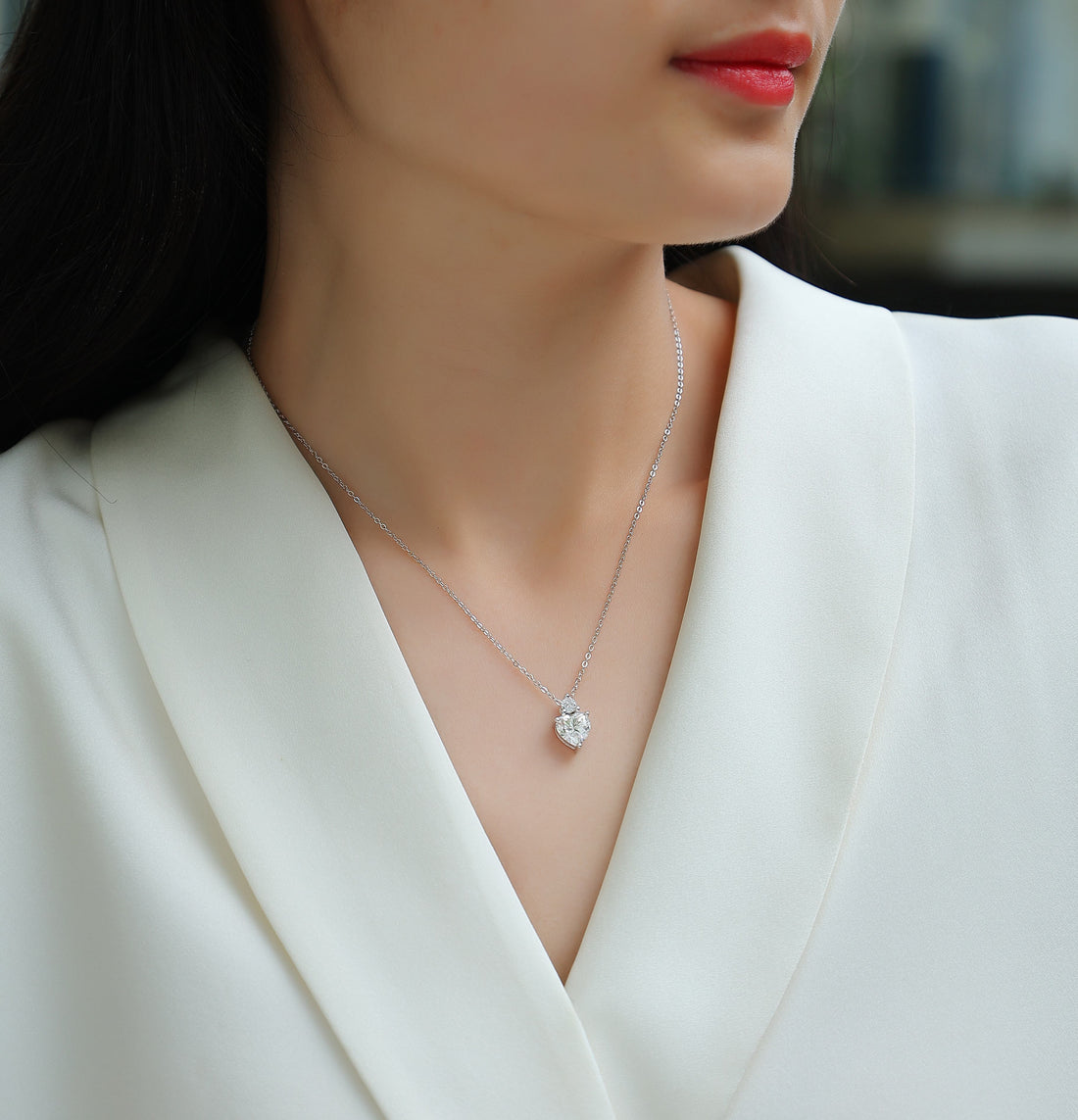 Heart Cur VVS Moissanite Pendant Set With S925 Sterling Silver And Platinum Plating