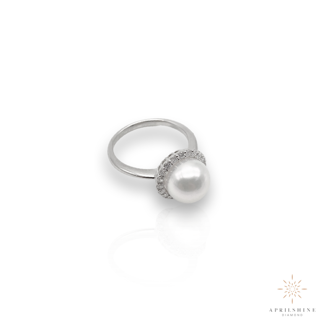 14k Gold Pearl Diamond Ring