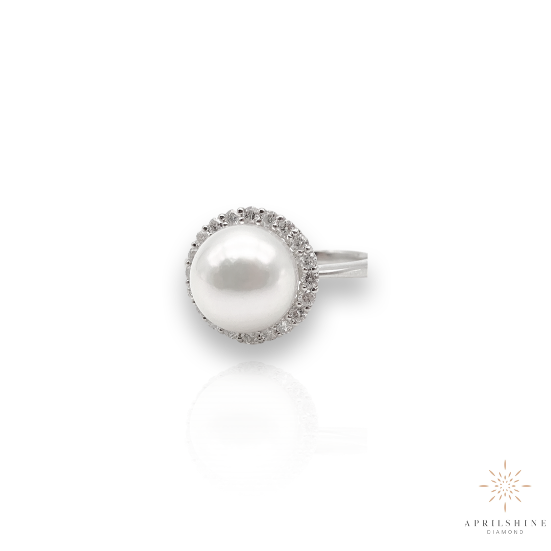 14k Gold Pearl Diamond Ring