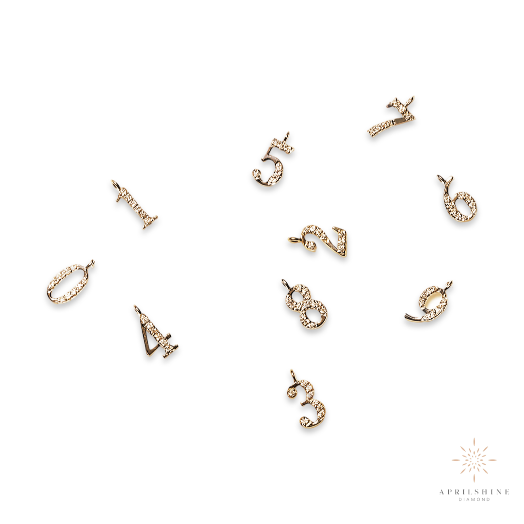 10KGold Diamond Numbers Pendant
