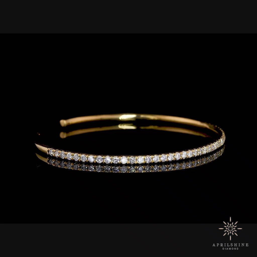 Line Bangle 1.54 Carats Diamond