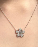 Natural Diamond Flower Pendant