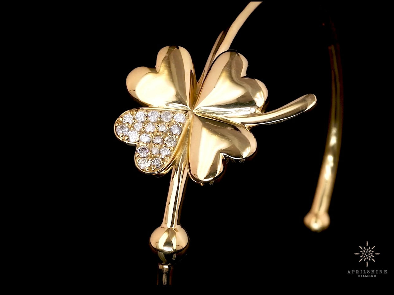 Natural Diamond Flower Bangle