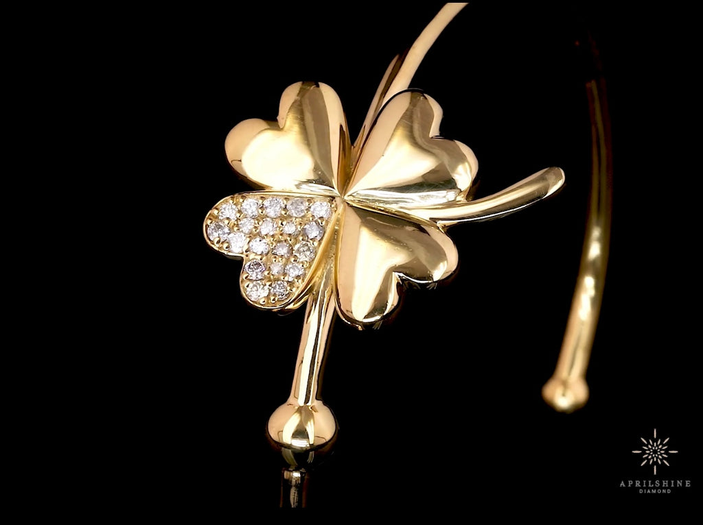 Natural Diamond Flower Bangle